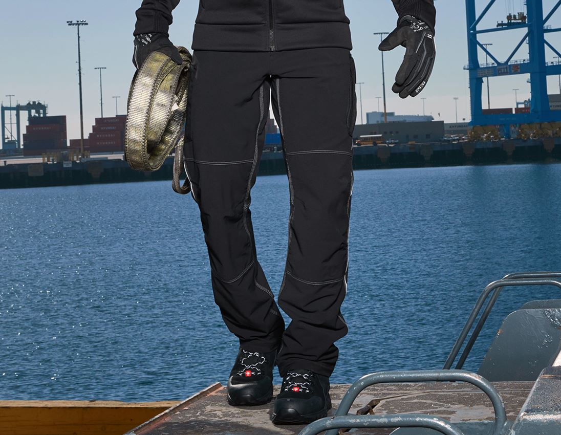 Work Trousers: Functional cargo trousers e.s.dynashield + black
