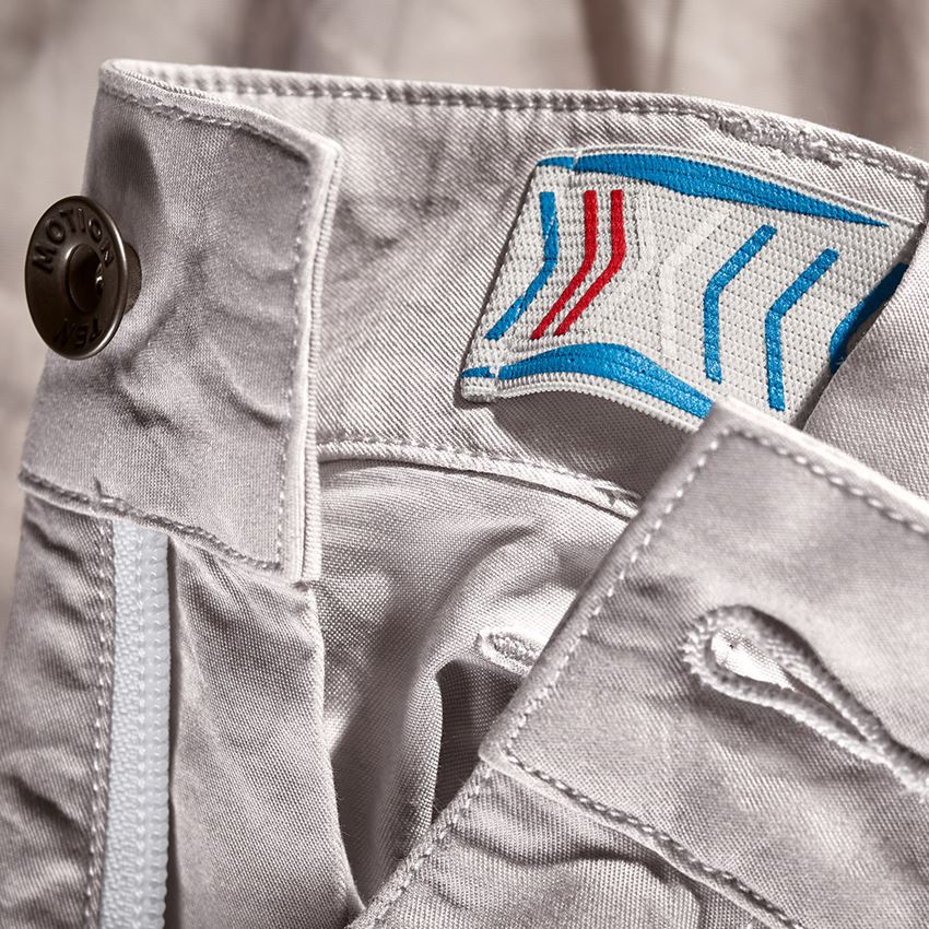 Monteure: Cargoshort e.s.motion ten Sommer + opalgrau vintage 2