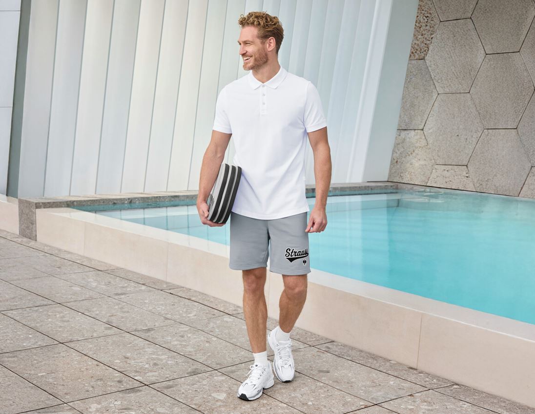 Themen: Sweat Short e.s.e:pic + platin/schwarz 1