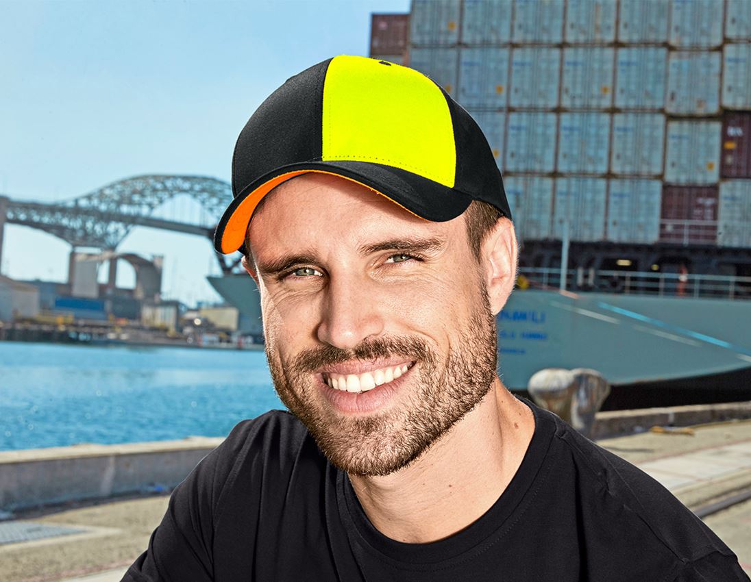 Accessories: Cap e.s.motion 2020 + black/high-vis yellow/high-vis orange