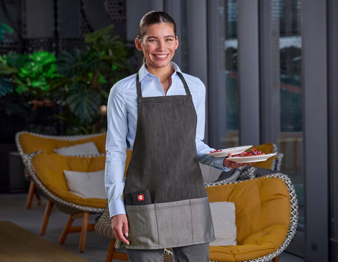 Topics: e.s. Bib Apron denim, short + graphitewashed