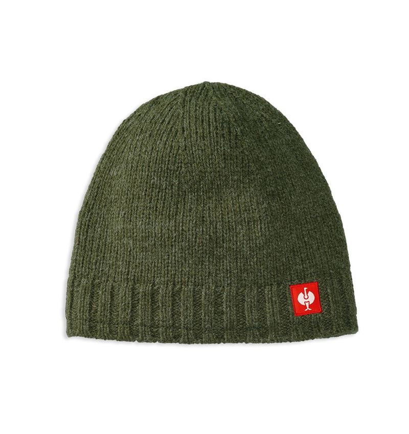 Accessories: e.s. Chunky knit hat + thyme