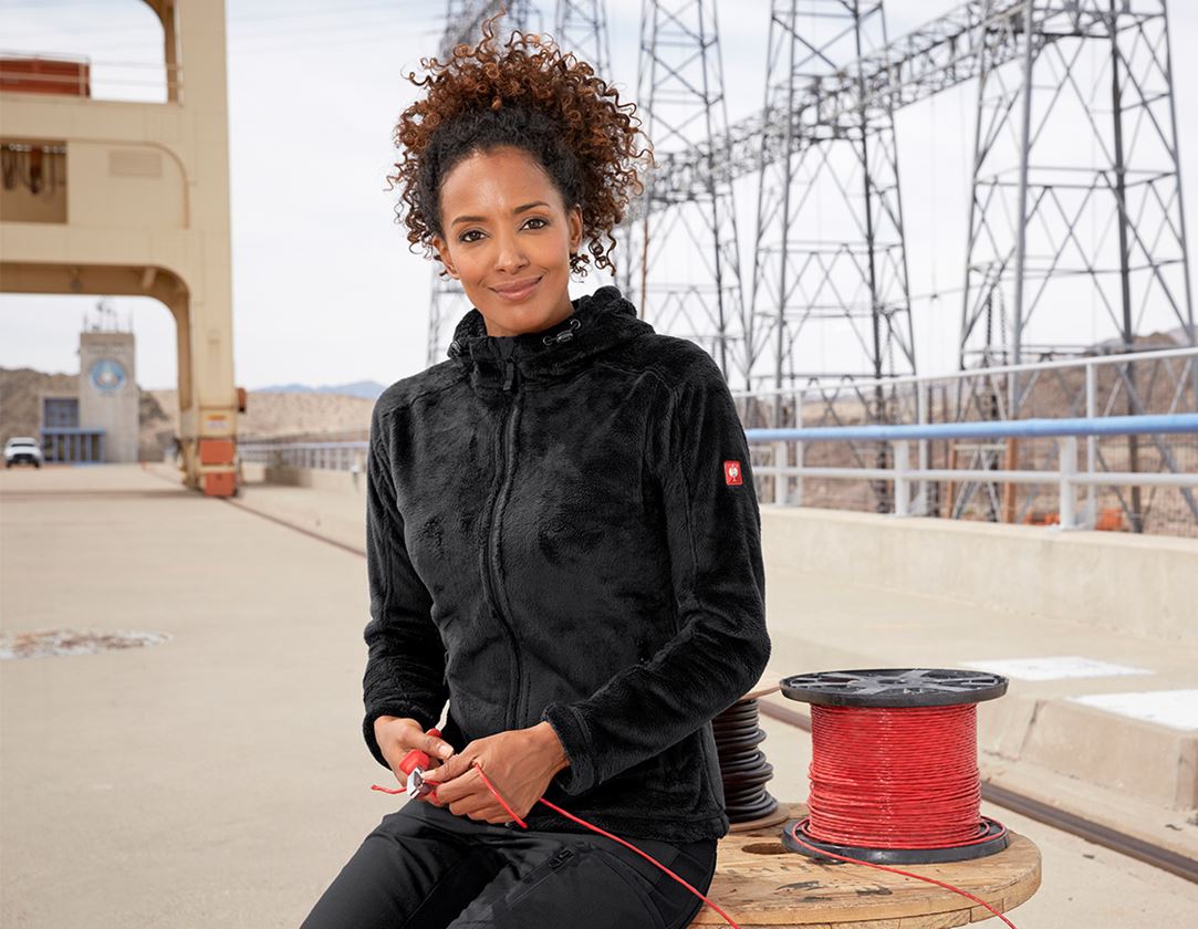Winter: e.s. Zipjacke Highloft, Damen + schwarz