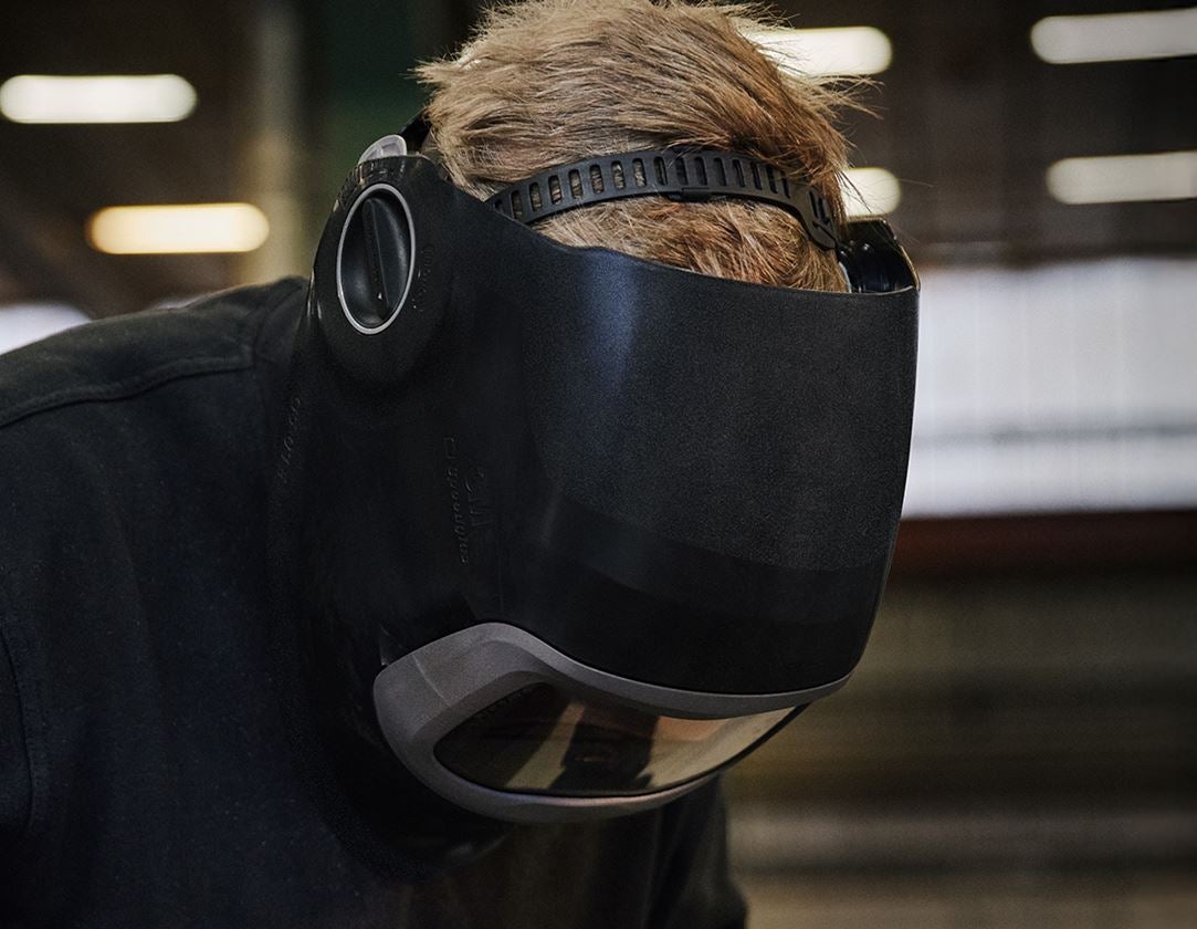 Face Protection: 3M automatic welder's helmet Speedglas G5-03E
