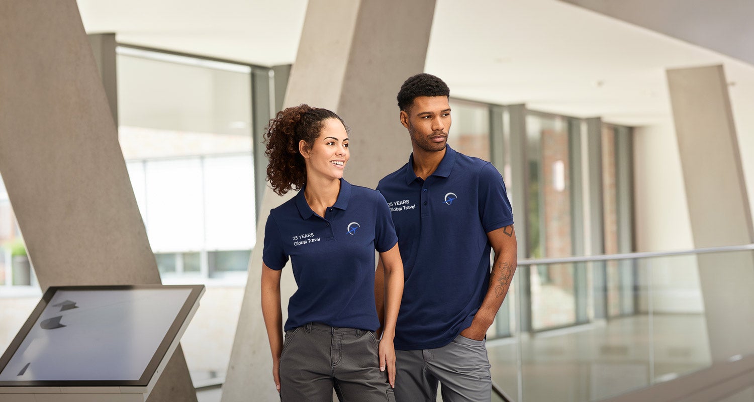 Strauss MyDesign – Man and woman wearing printable and embroiderable clothing

