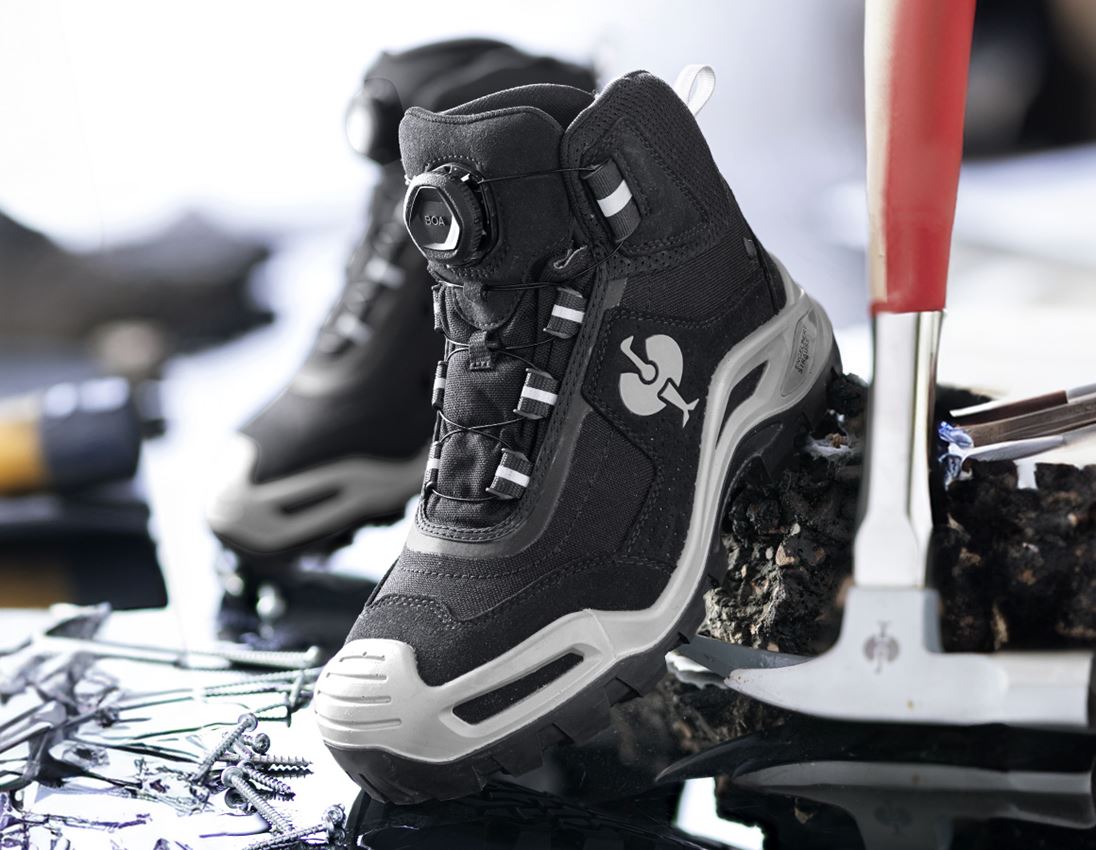 S3: S3 Safety boots e.s. Kastra II mid + black/platinum