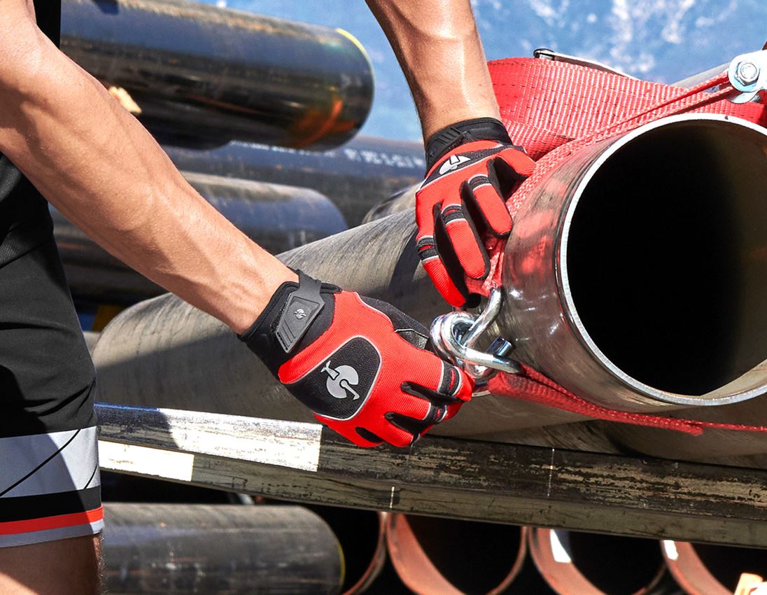 Thèmes: Gants e.s.ambition + noir/rouge fluo 2