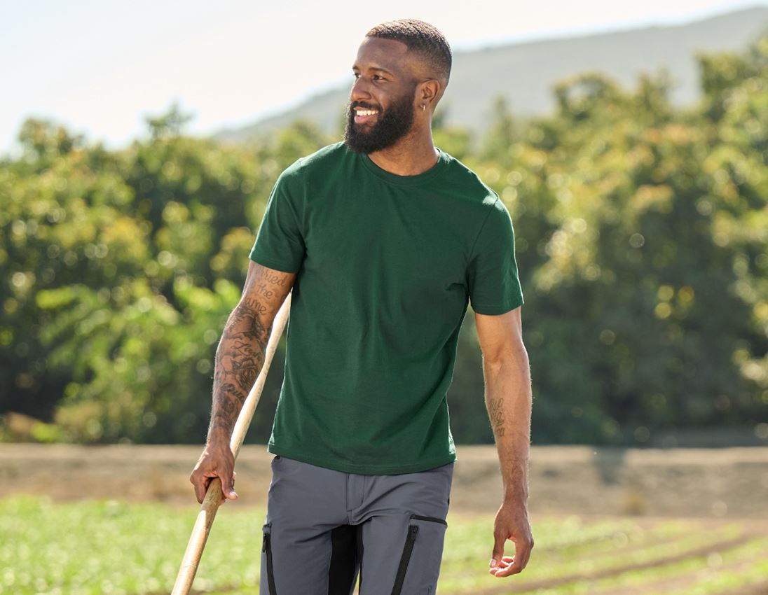 Hauts: e.s. T-shirt cotton light + vert