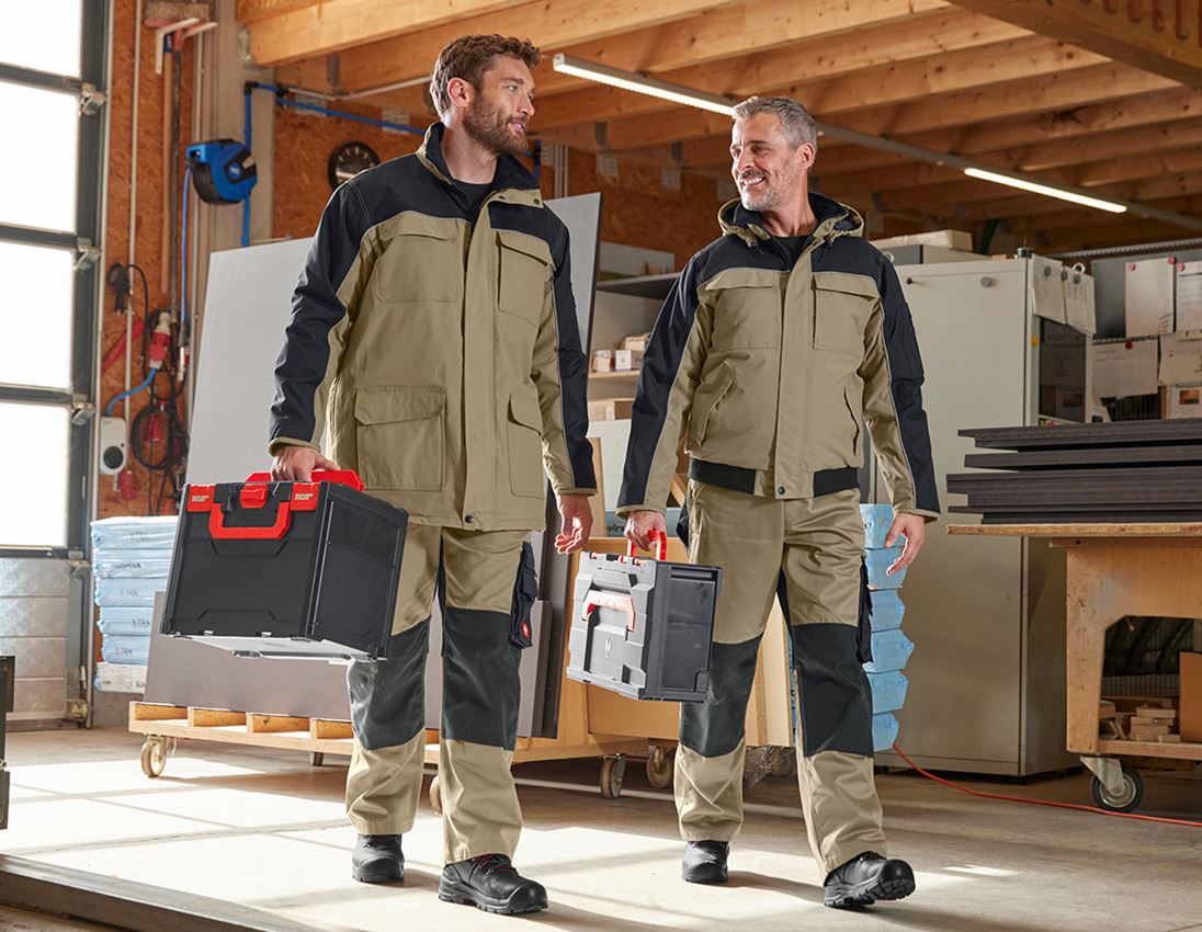 Topics: Pilot jacket e.s.image  + khaki/black 3