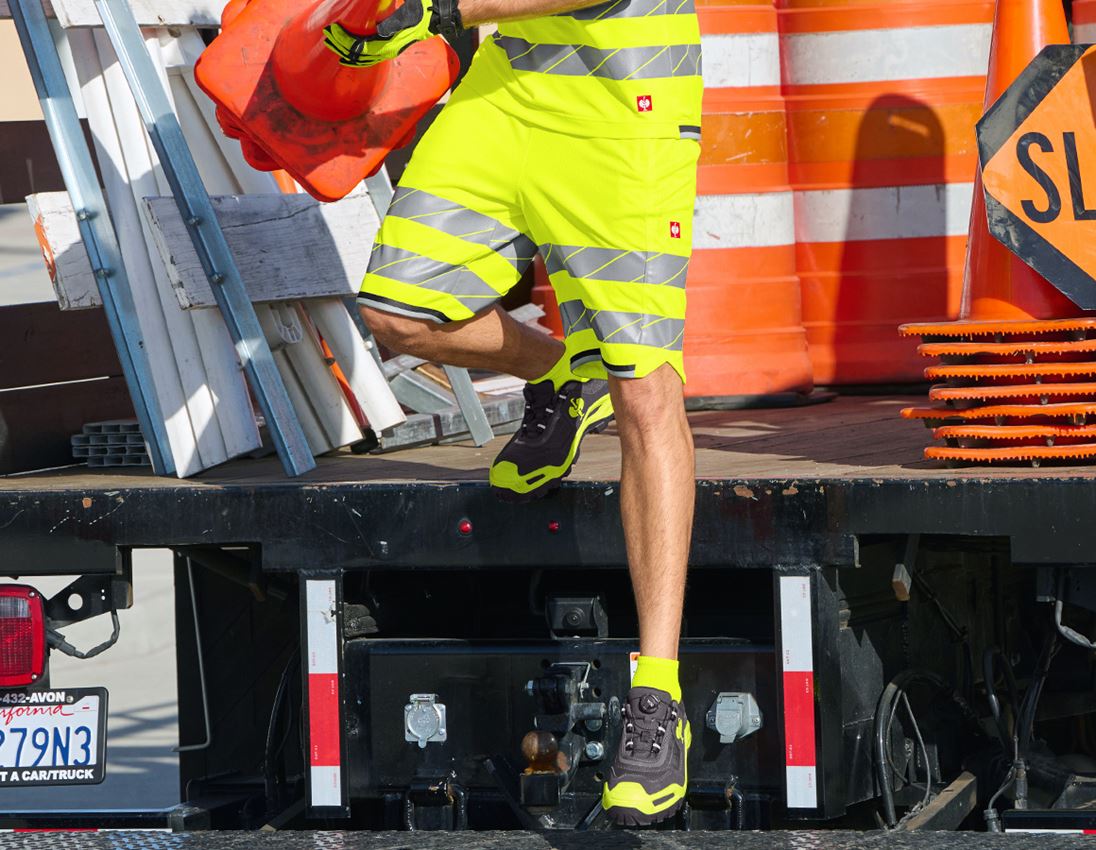 Pantalons de travail: Short fonctionnel haute visibilité e.s.ambition + jaune fluo/anthracite