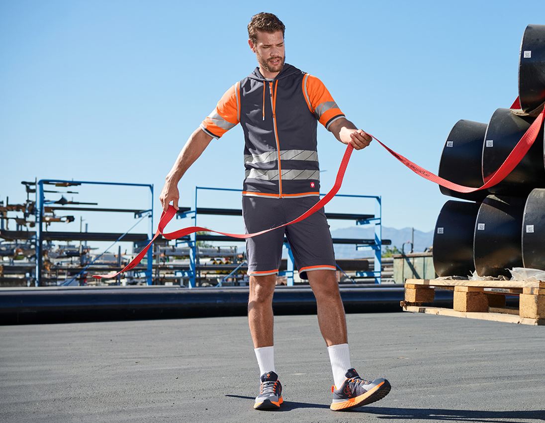 Topics: Functional shorts e.s.ambition + navy/high-vis orange 3