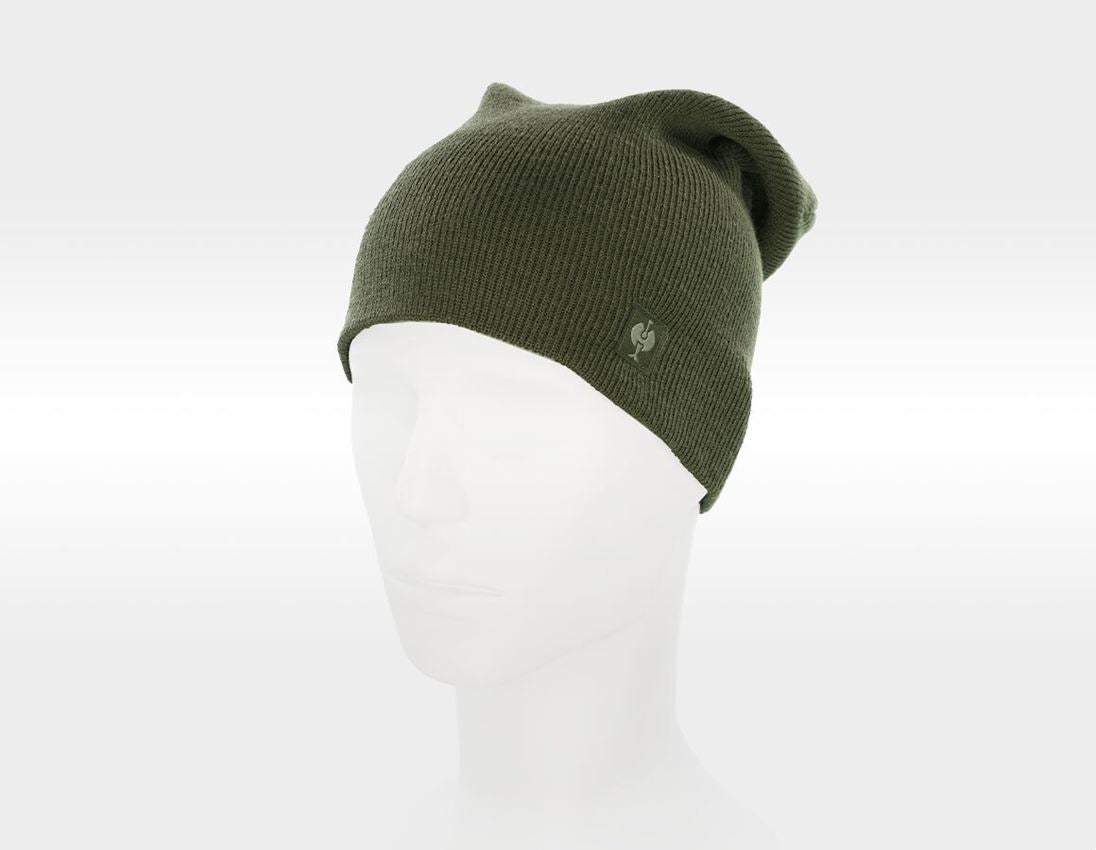 Topics: Knitted hat e.s.motion ten + disguisegreen 2