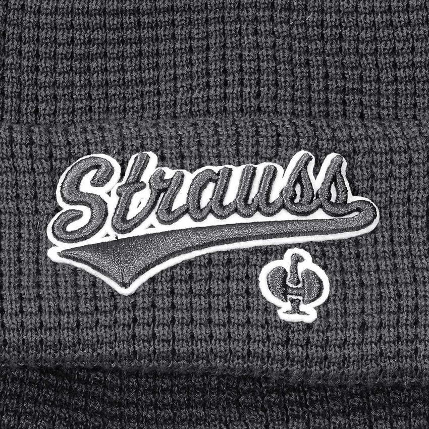 Accessories: Knitted hat e.s.e:pic + carbongrey 2