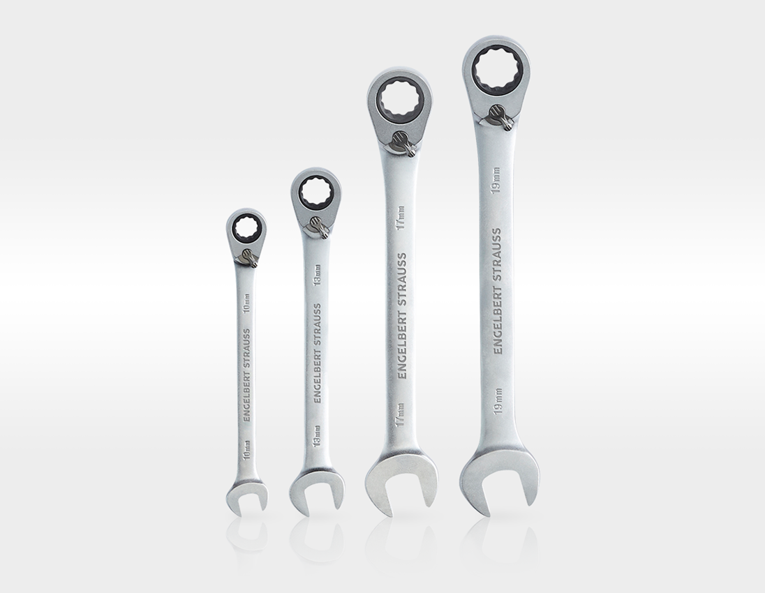 STRAUSSbox System: STRAUSSbox tool set 118 Sanitary 1