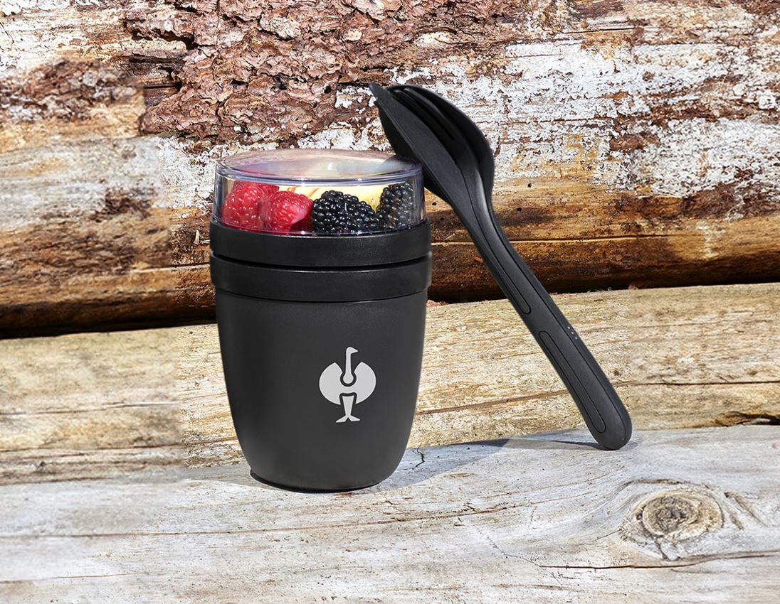 Équipement: e.s. set de couverts 3