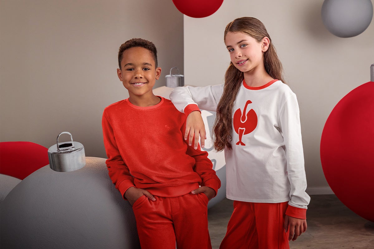 Children in the new Strauss Pyjamas
