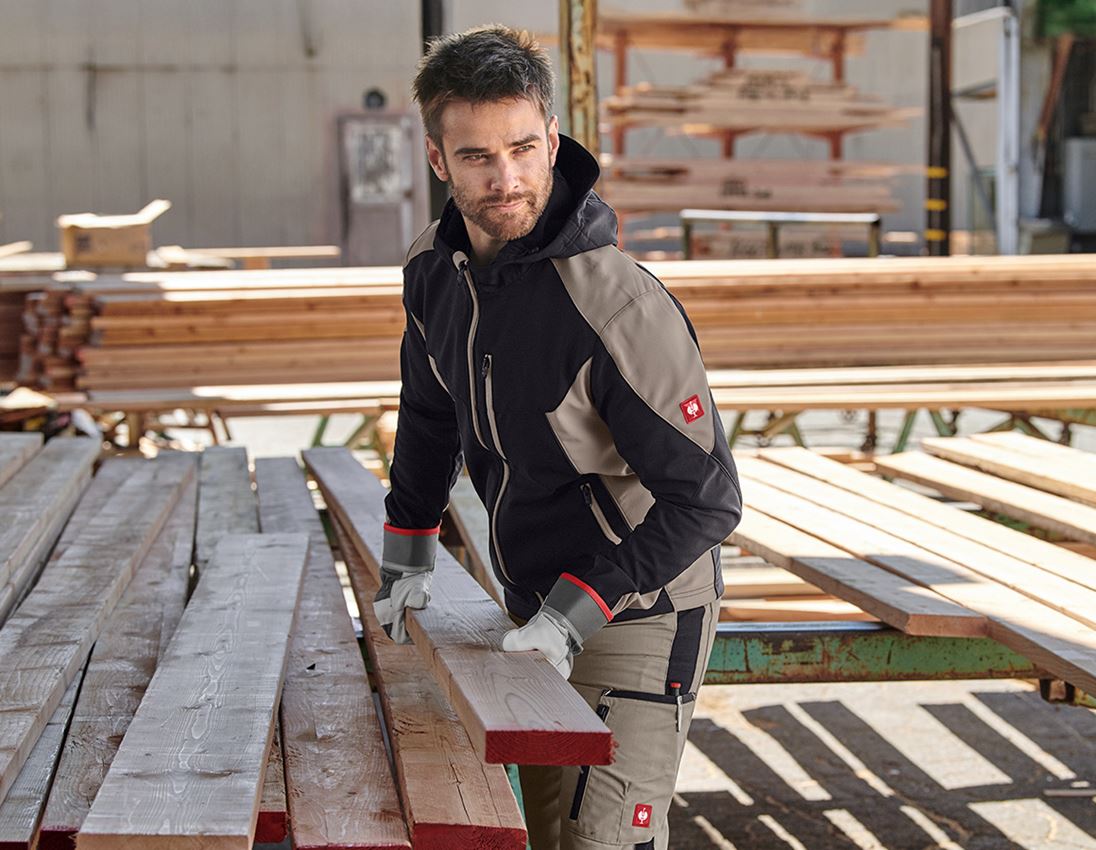 Dzsekik: Softshell dzseki e.s.vision + fekete/agyag 2