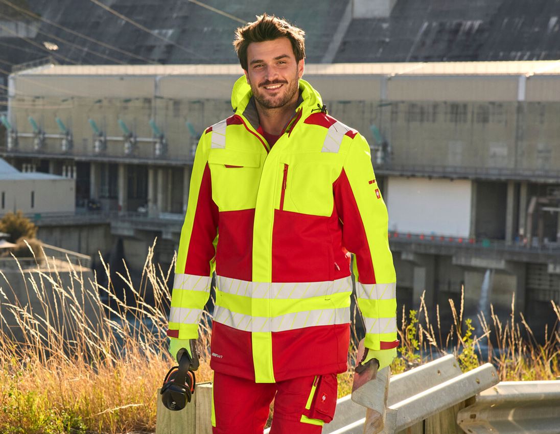 Dzsekik: Láthatósági téli softshell parka e.s.motion 24/7 + piros/láthatósági sárga