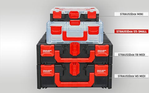 Ein Straussboxen Turm mit mehreren verschiedenen Modellen, die übersichtlich präsentiert sind.