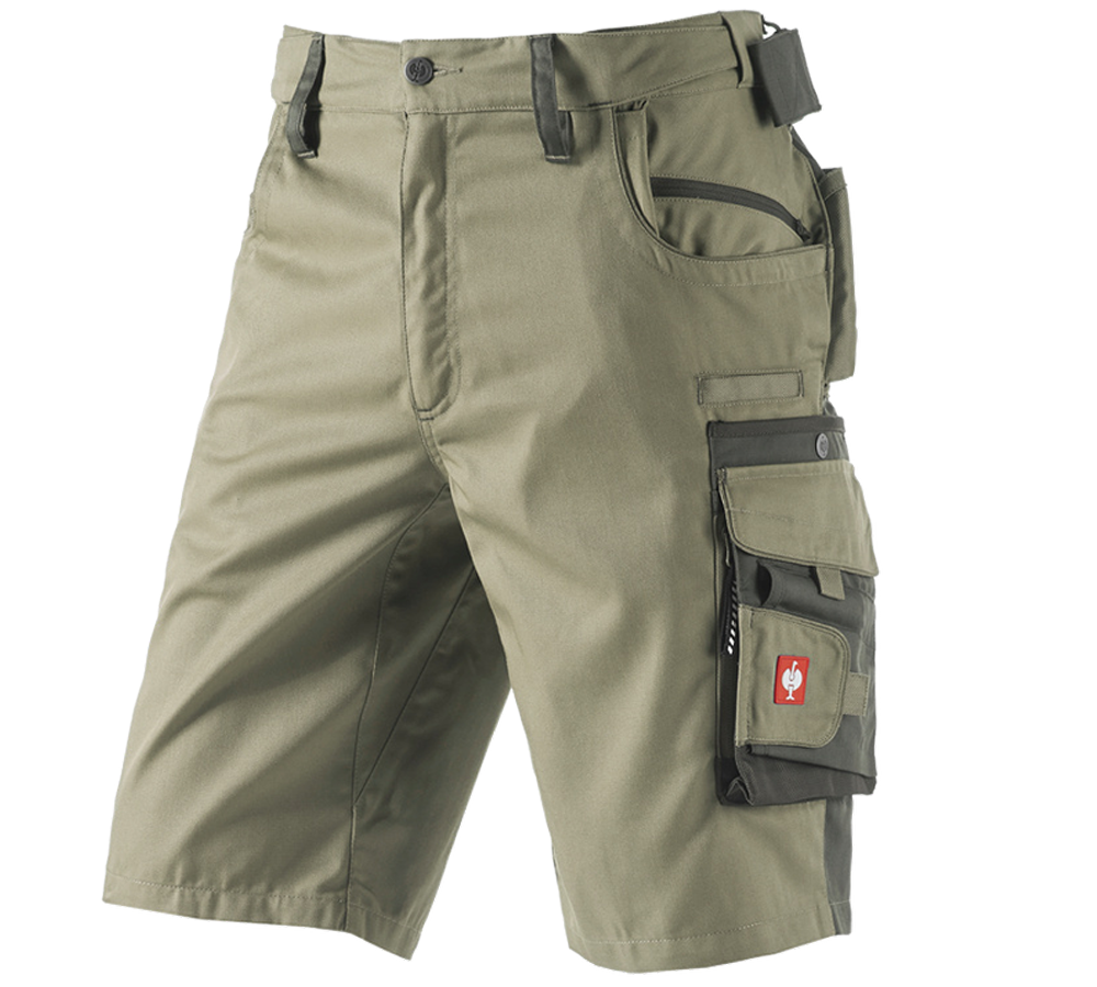 Hosen: Short e.s.motion + schilf/moos