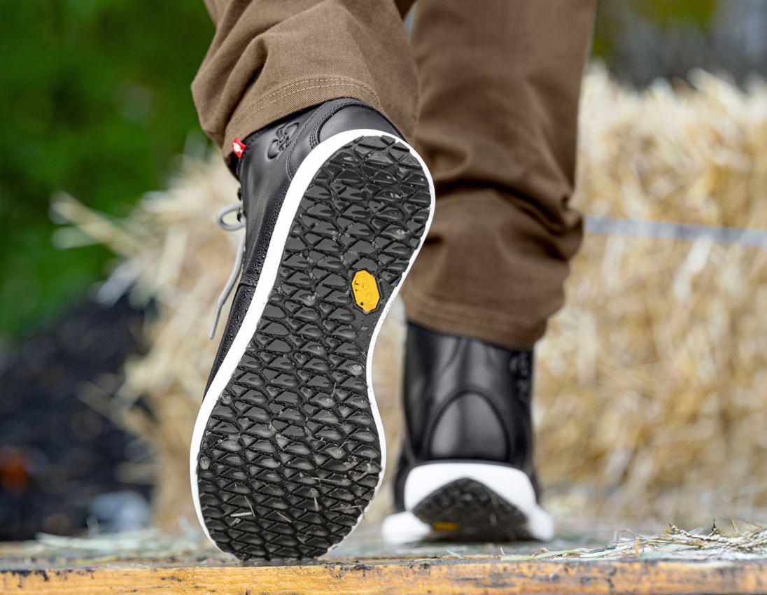 O2: O2 Berufsschuhe e.s. Boulder mid + schwarz 3