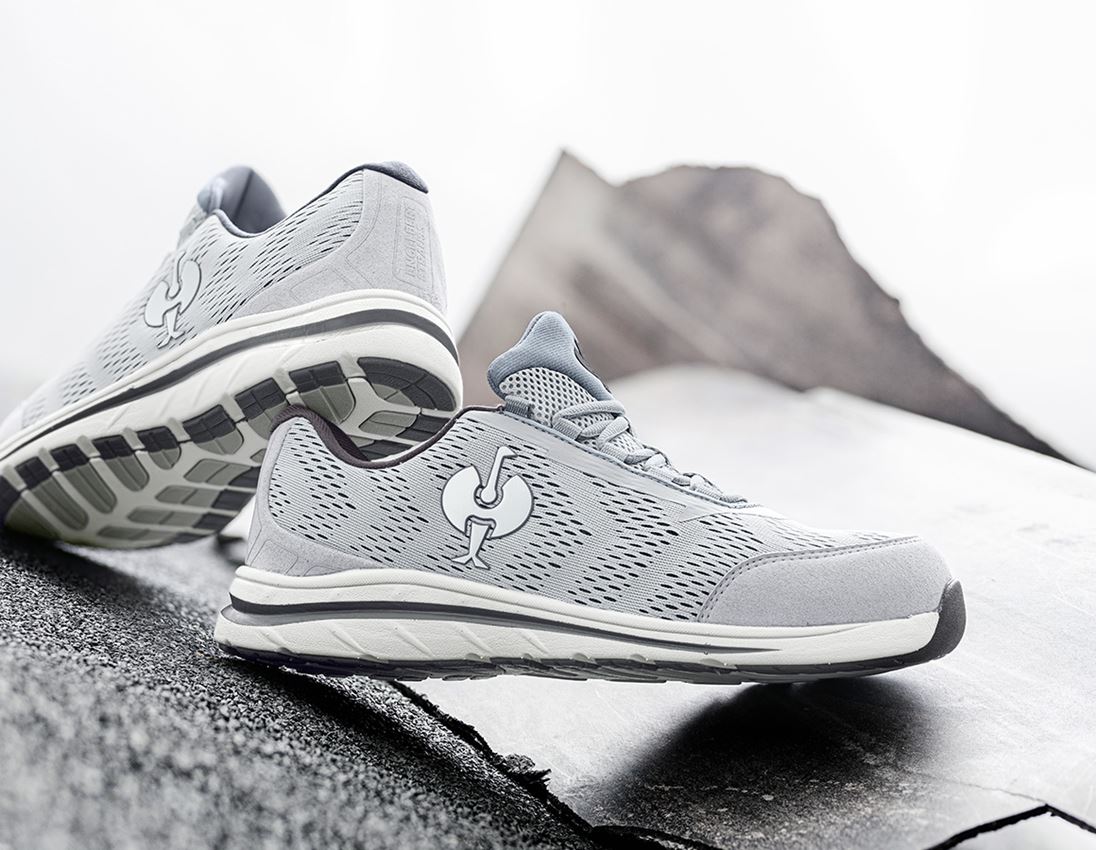 S1: S1 Sicherheitshalbschuhe e.s. Tegmen III + platin/titan