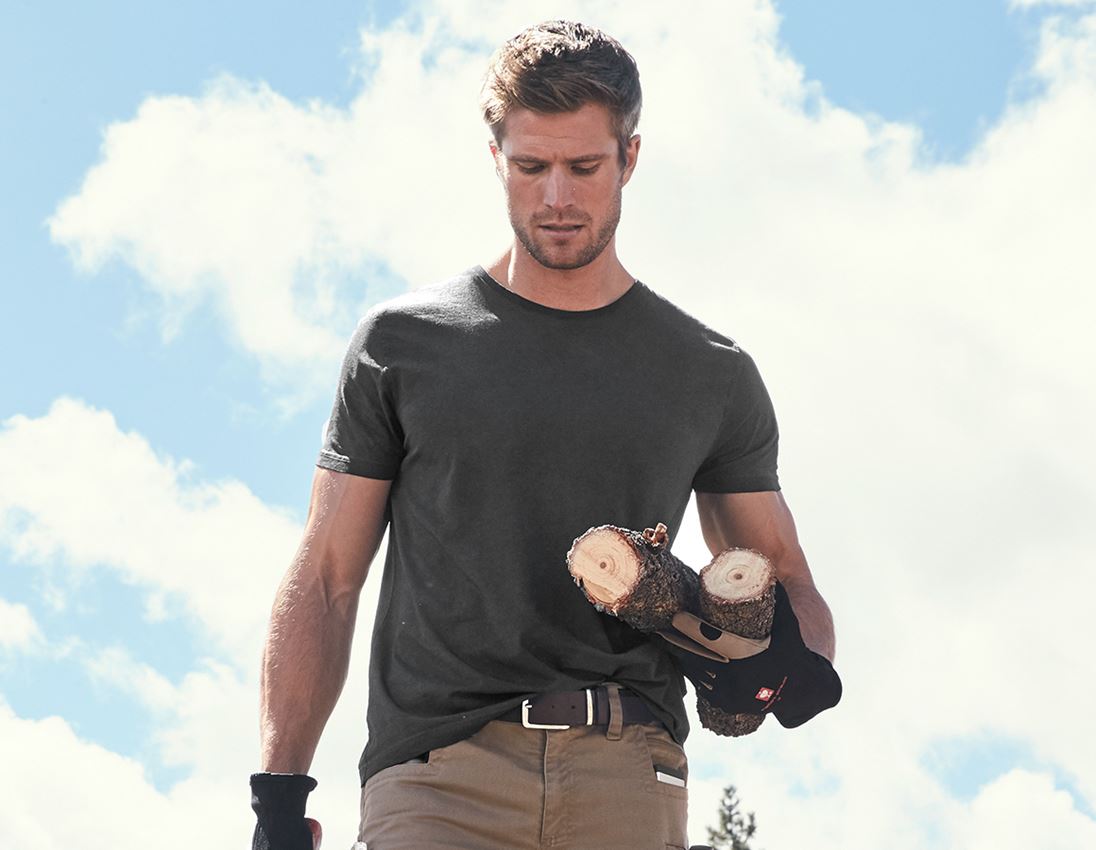 Themen: e.s. T-Shirt vintage cotton stretch + oxidschwarz vintage 1