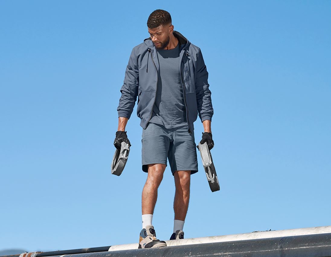 Shirts & Co.: Athletik-Shirt e.s.iconic + oxidblau 1