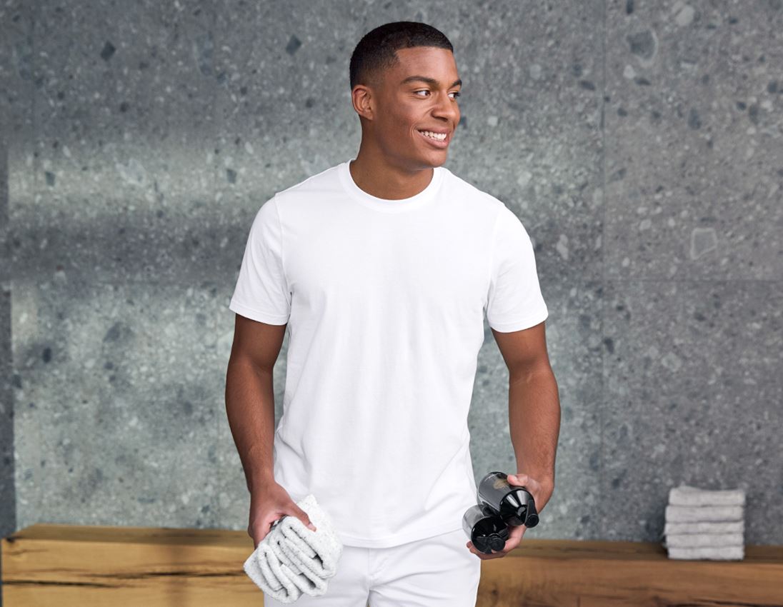 Shirts & Co.: e.s. T-Shirt cotton light + weiß