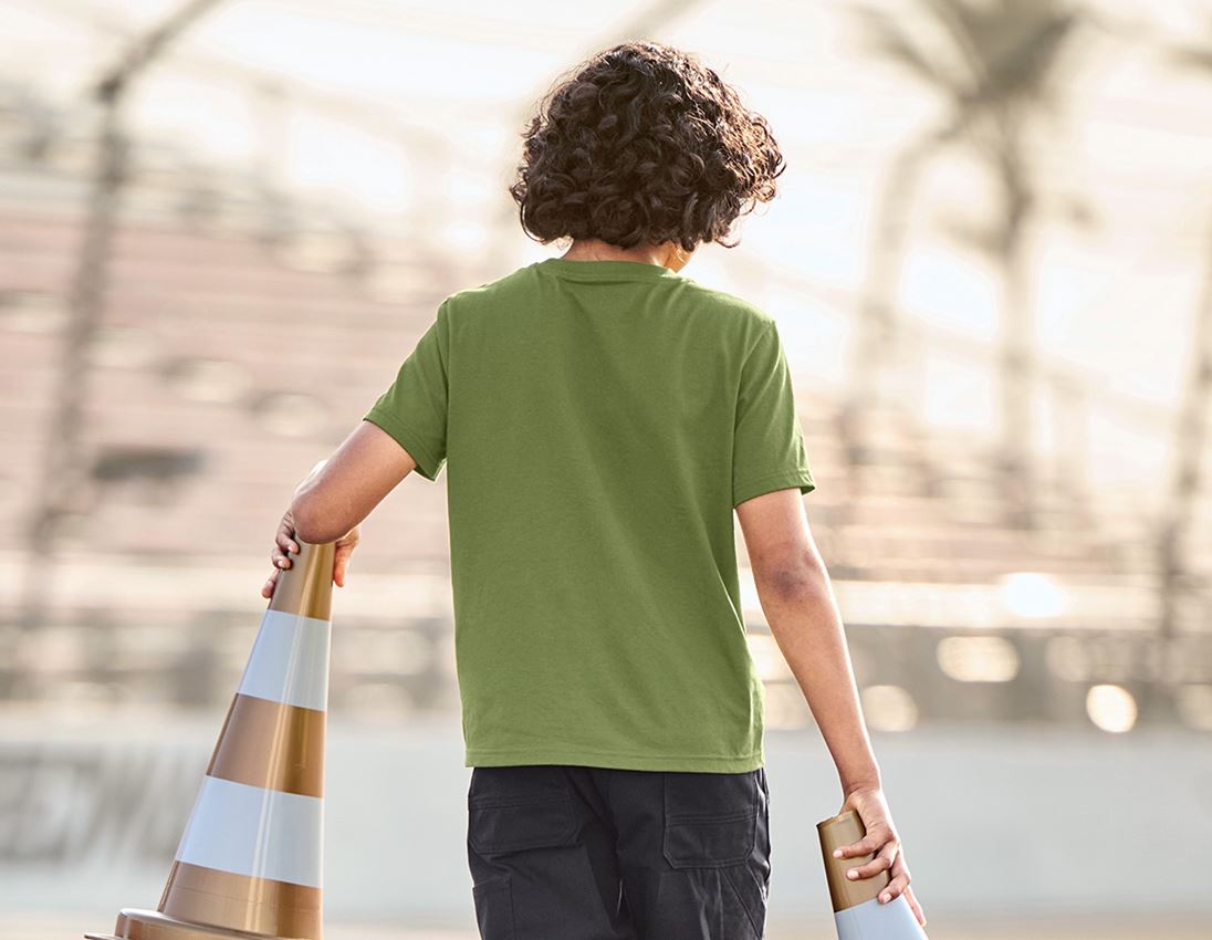 Shirts & Co.: T-Shirt e.s.iconic works, Kinder + berggrün 1