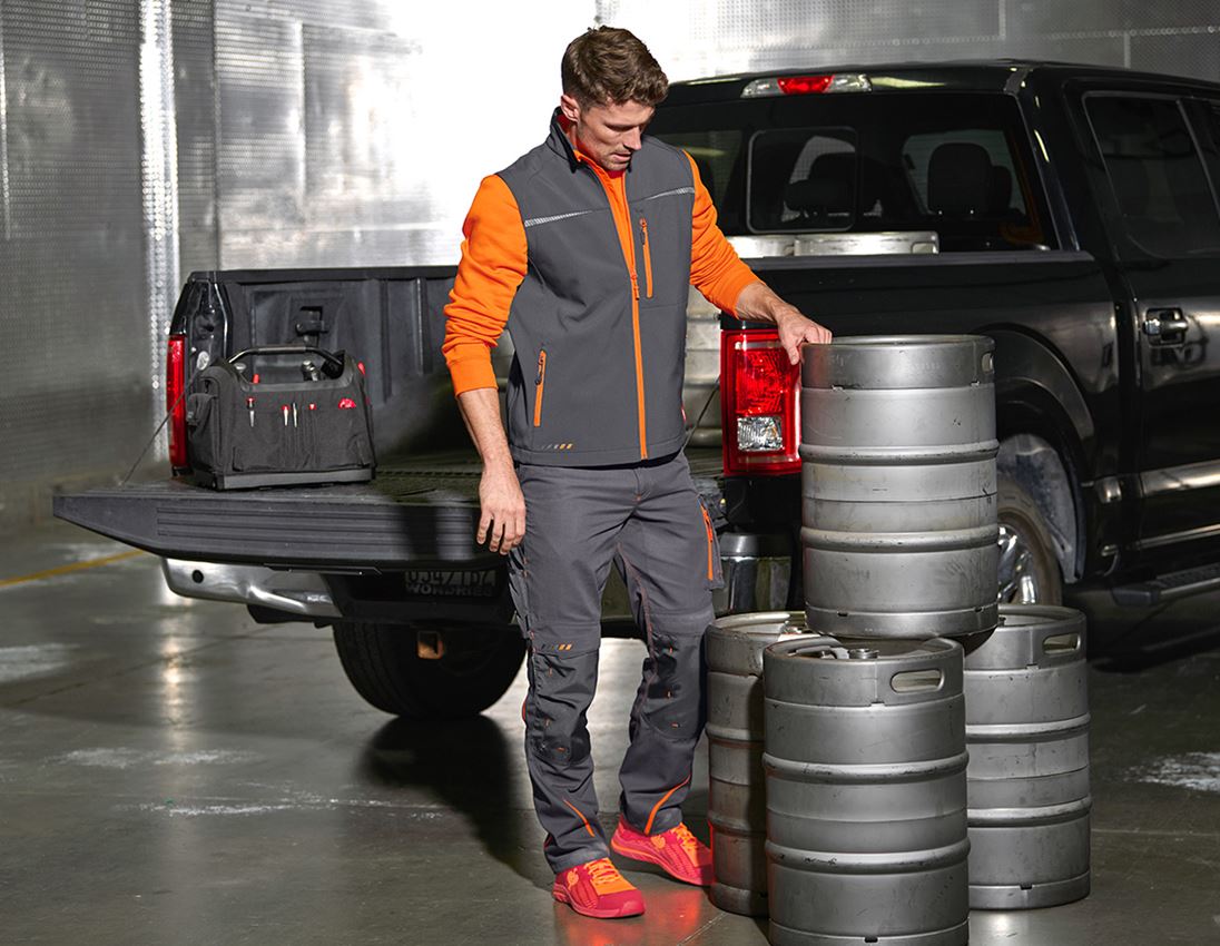 Westen: Softshell Weste e.s.motion 2020 + anthrazit/warnorange 3