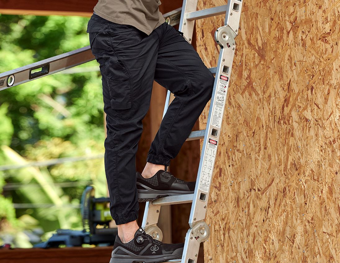 Themen: Cargohose e.s.motion ten Sommer + schwarz 1