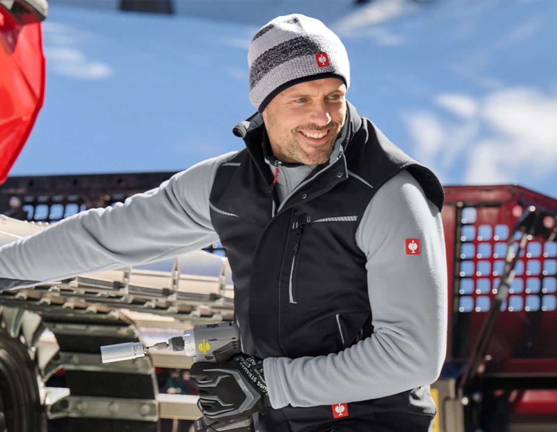 Winterzubehör: Strickmütze e.s.motion 2020 + schwarz/platin 1