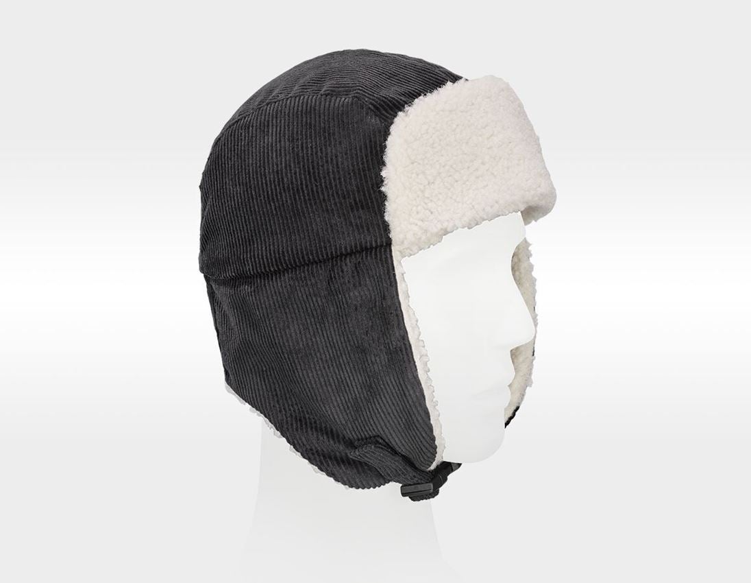 Accessoires: Wintermütze e.s.e:pic + carbongrau 2