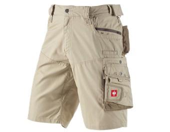 Short e.s.motion zomer