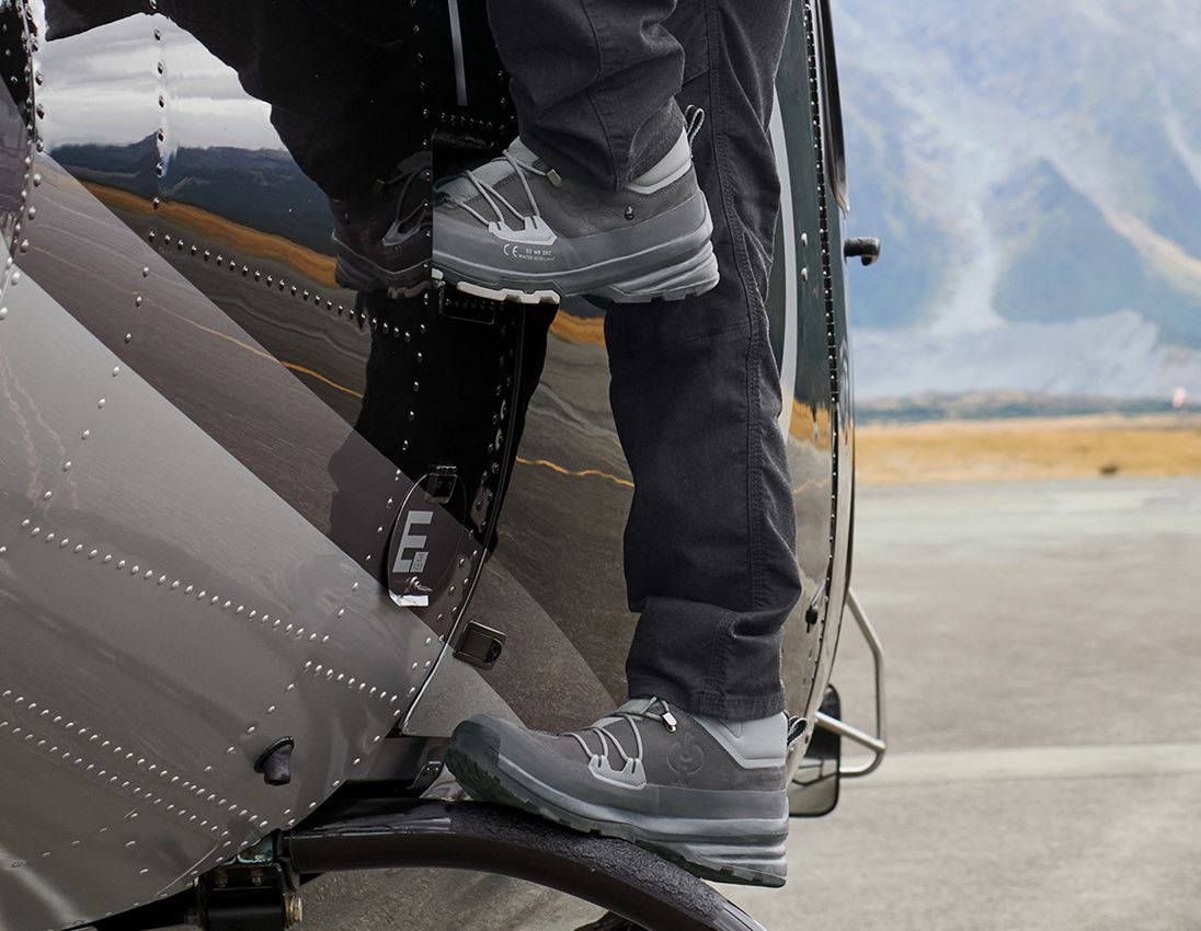O2: O2 Werkschoenen e.s. Ruma mid + antraciet 1
