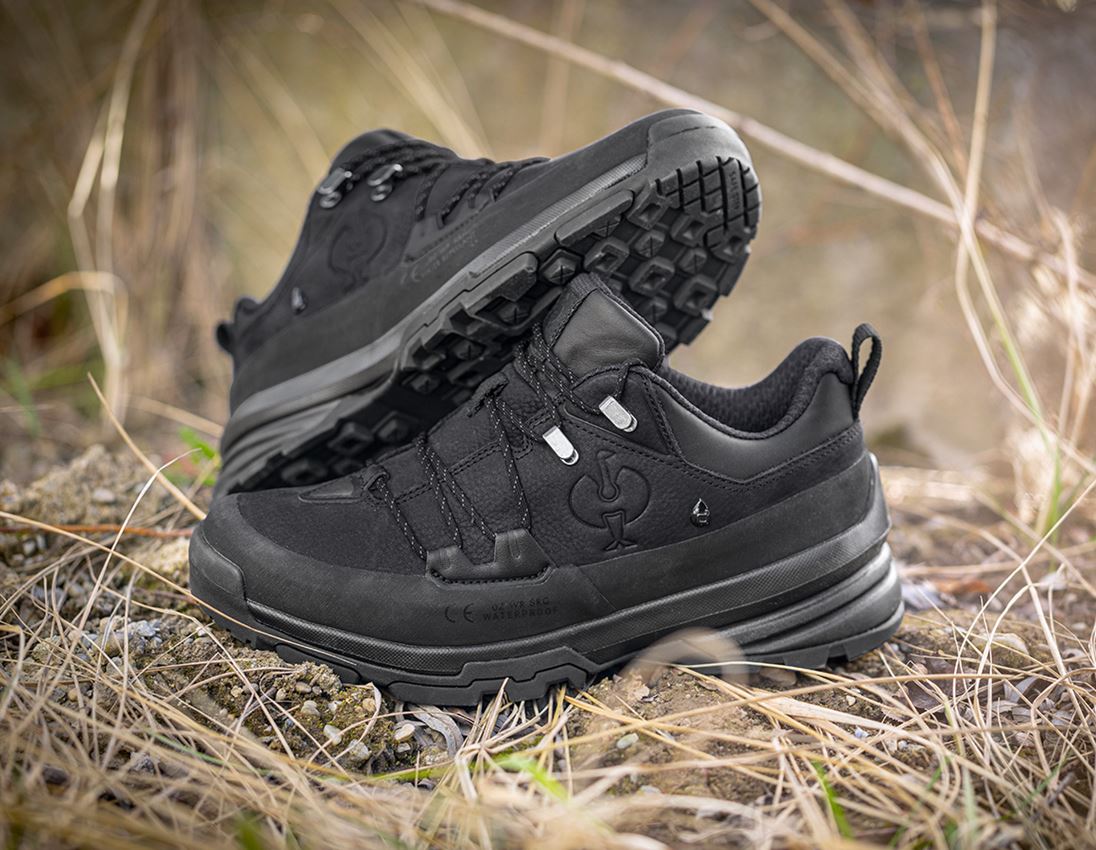 O2: O2 Werkschoenen e.s. Ruma low + zwart