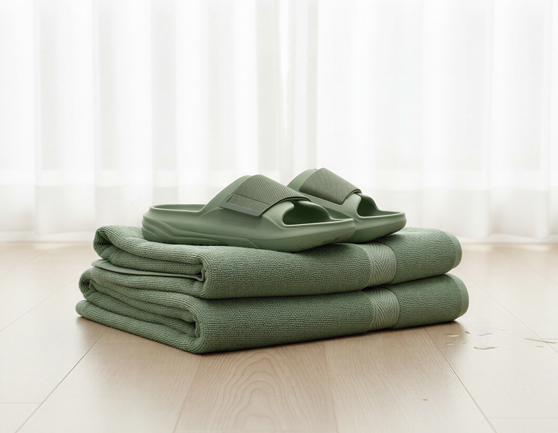 Werkklompen | Slippers: Badslippers e.s. Creswick + lichtgroen