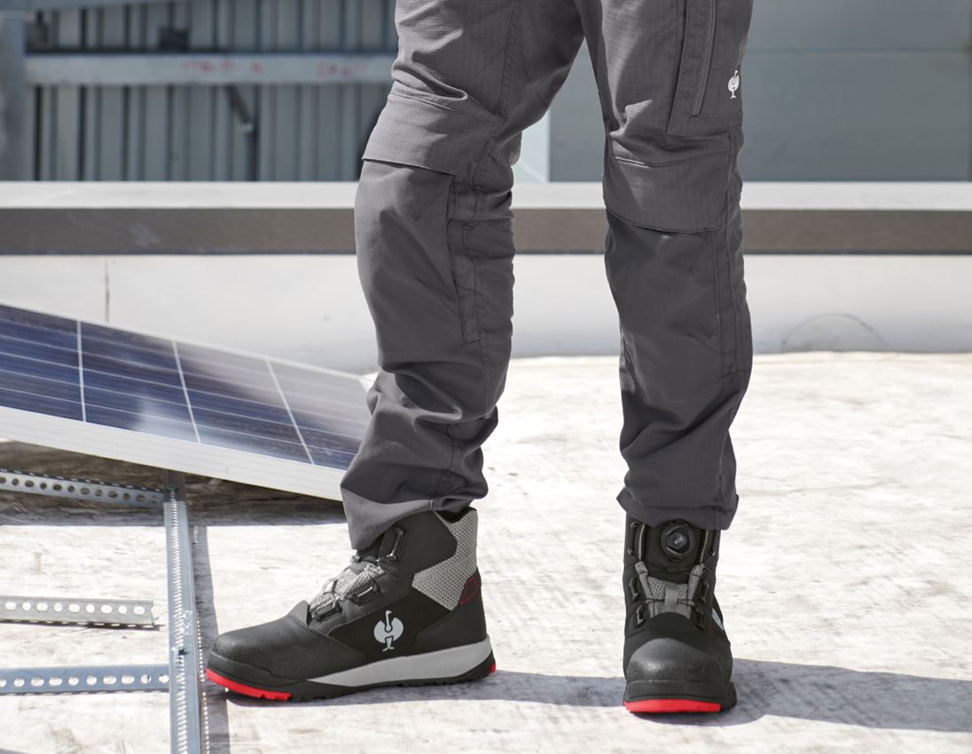 S1: S1 Veiligheidsschoenen e.s. Nakuru mid + zwart/parelgrijs 1