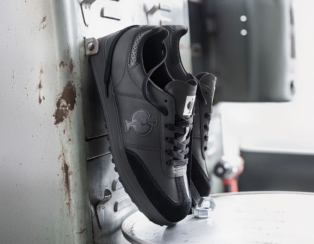 S1P: S1P veiligheidsschoenen e.s. Dothan low + zwart 1