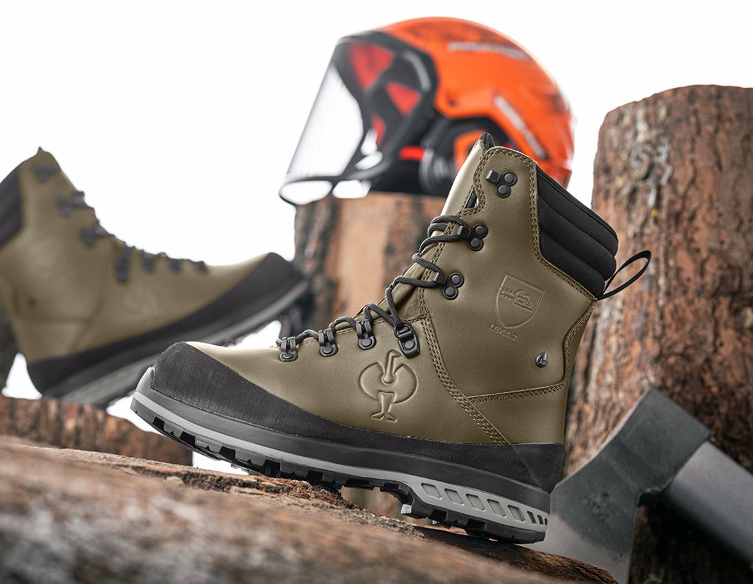 S2: e.s. S2 Veiligheidsschoenen Triton voor de bosbouw + moddergroen