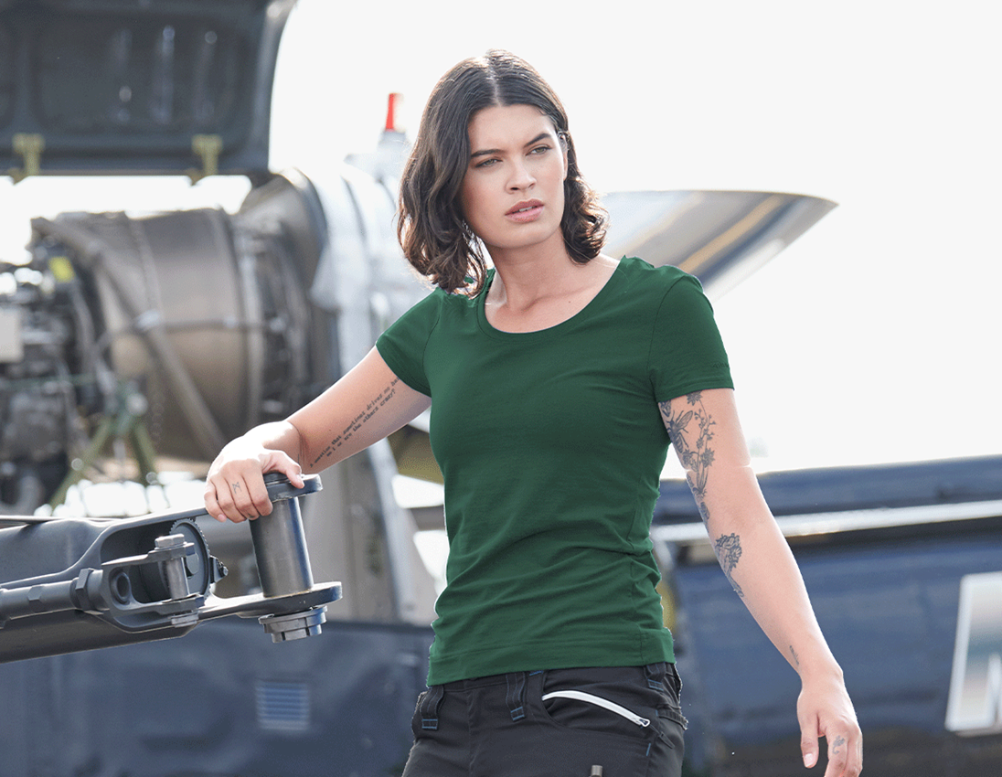Bovenkleding: e.s. T-Shirt cotton stretch, dames + groen