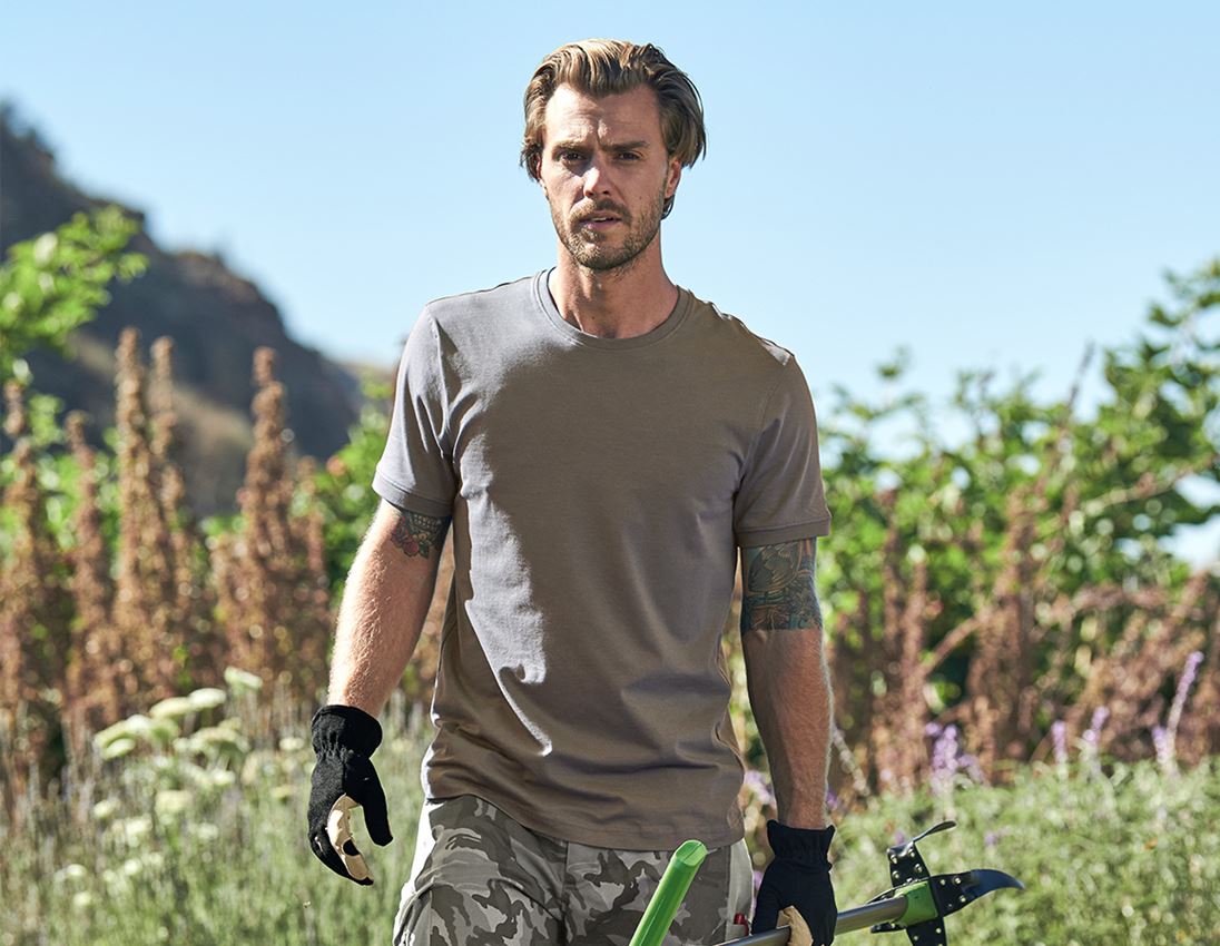 Bovenkleding: e.s. T-Shirt cotton stretch + steen