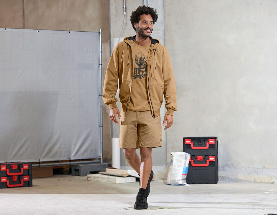 Bovenkleding: T-shirt e.s.iconic works + amandelbruin 1