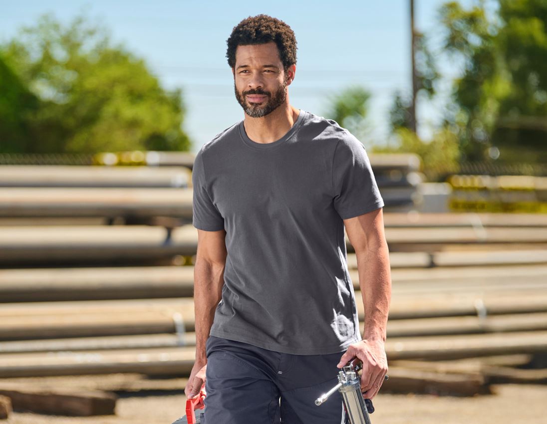 Bovenkleding: e.s. Pique-T-Shirt cotton light + antraciet