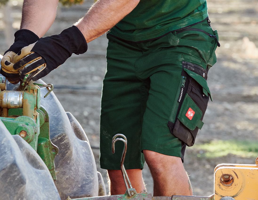 Werkbroeken: Short e.s.motion + groen/zwart