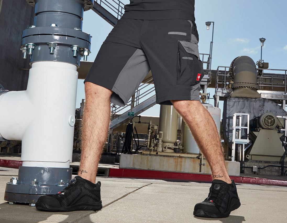 Werkbroeken: Functioneel short e.s.dynashield + cement/grafiet