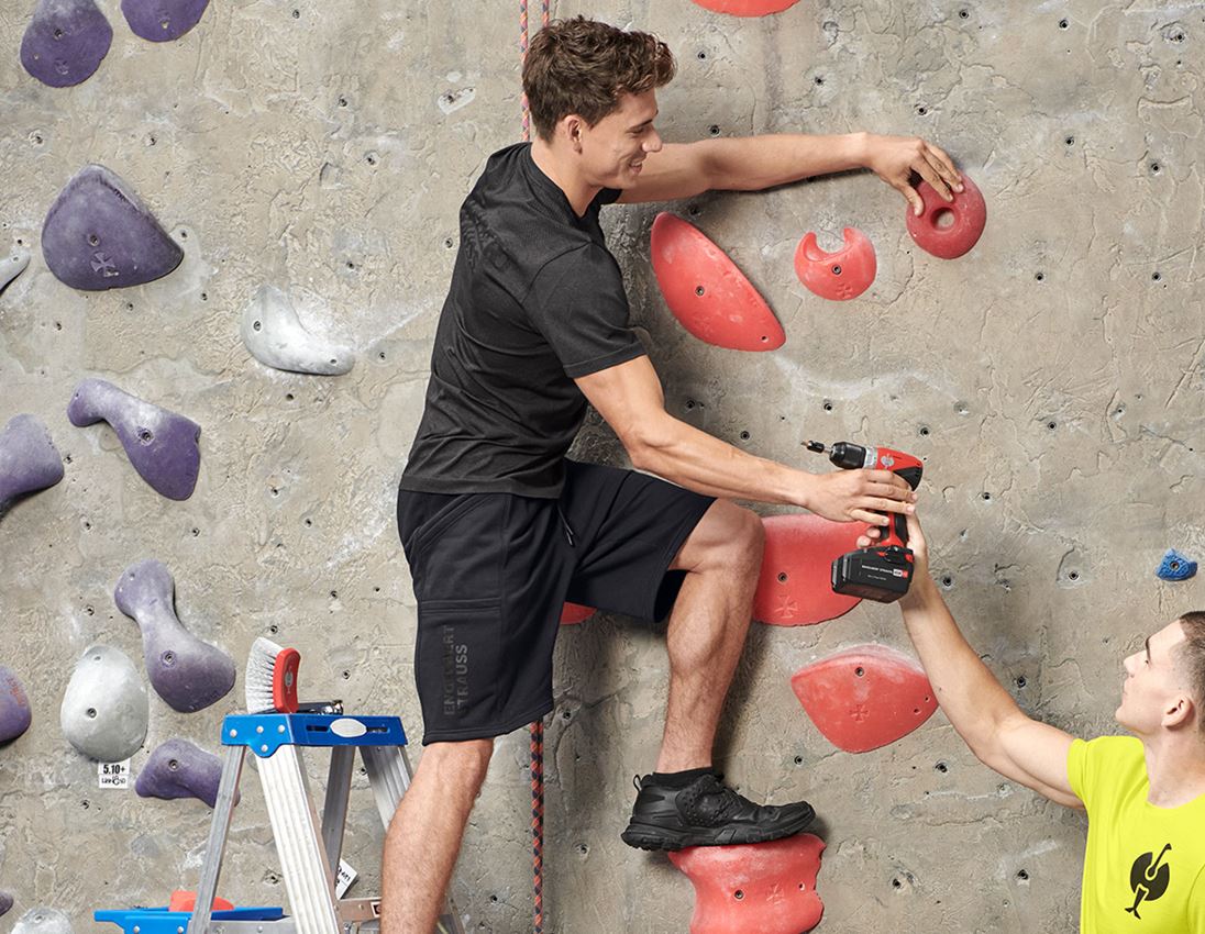 Accessoires: Sweat short light e.s.trail + zwart 1