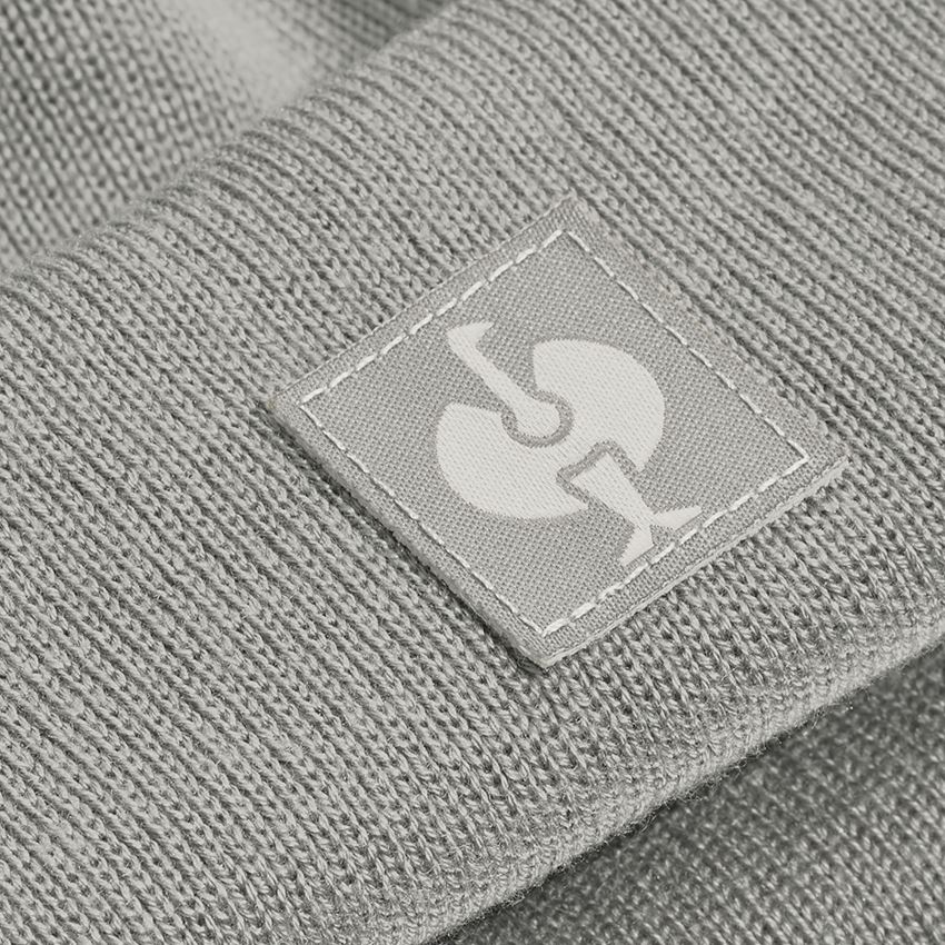 Accessoires: Gebreide muts e.s.iconic + dolfijngrijs 2
