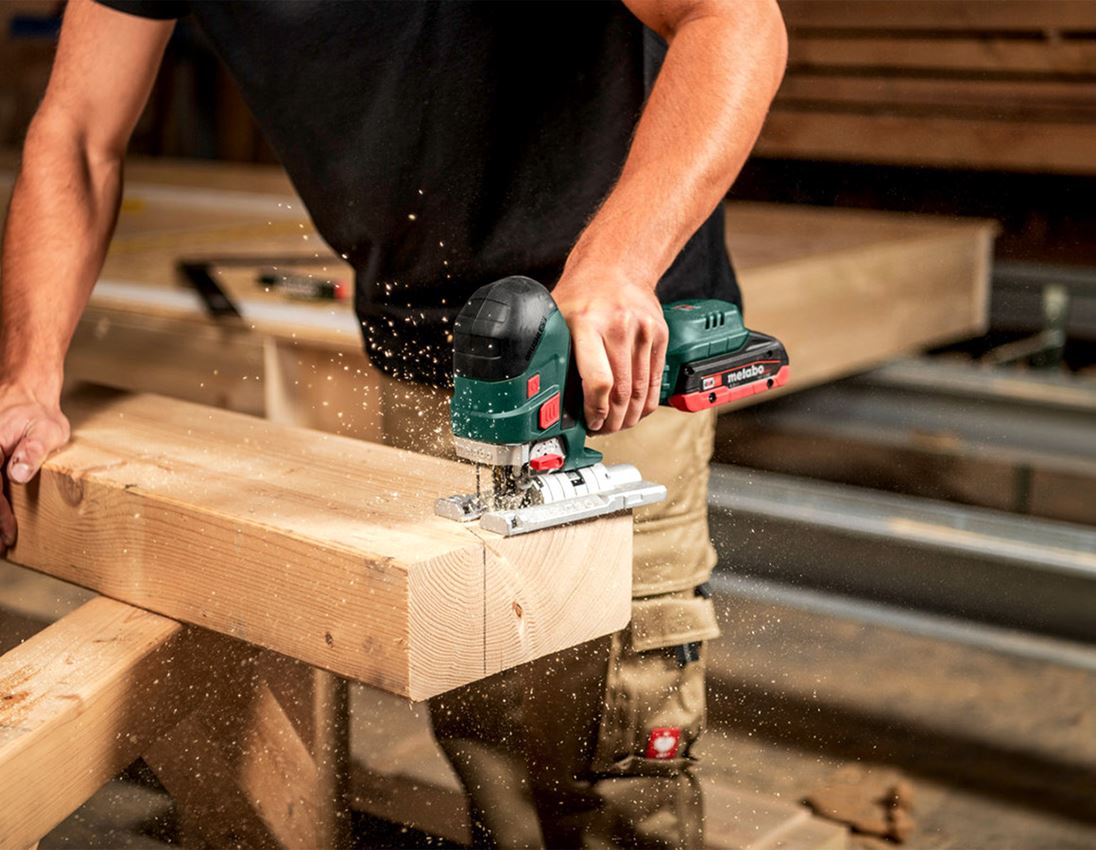 Elektrische gereedschappen: Metabo 18 V accu-decoupeerzaag STA 100 in metaBOX